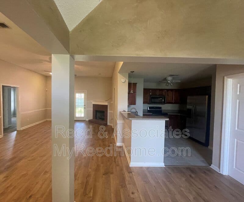 Cordova House: 1160 Breezy Valley Drive