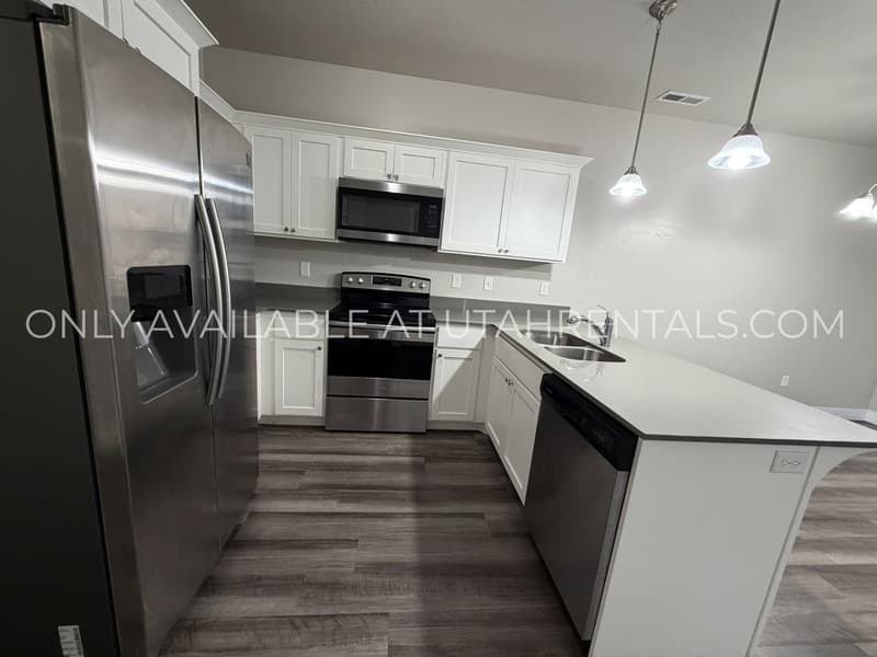 Lehi Condo: 4166 W 1850 N