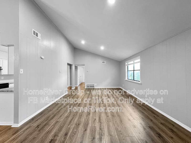 Richardson House: 1319 Wisteria Way