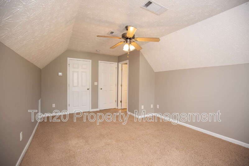 Phenix City House: 6 Woodmere Ct