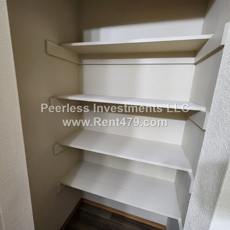 Springdale Townhome: 844-A Lariat St