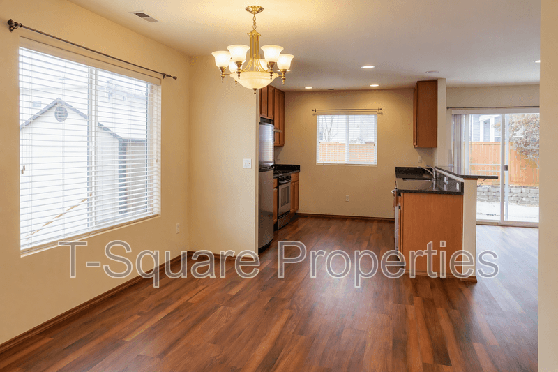 Monroe House: 20425 Corbridge Rd SE