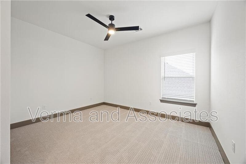 Centerton House: 1241 Mammoth St