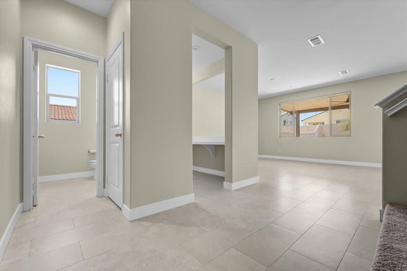 Menifee House: 25395 Summer Creek Drive