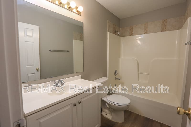 Rogers Condo: 2407 S 16th St