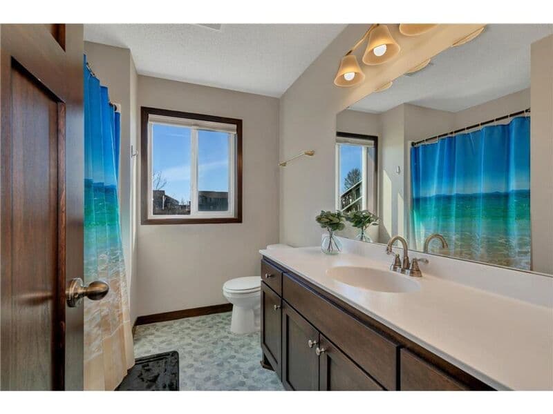 Big Lake House: 20053 Truman dr