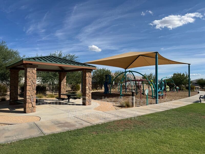 Surprise House: 18351 W. Artemisa Avenue