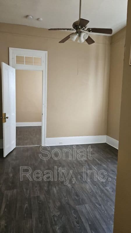 New Orleans Condo: 1505 Clouet Street