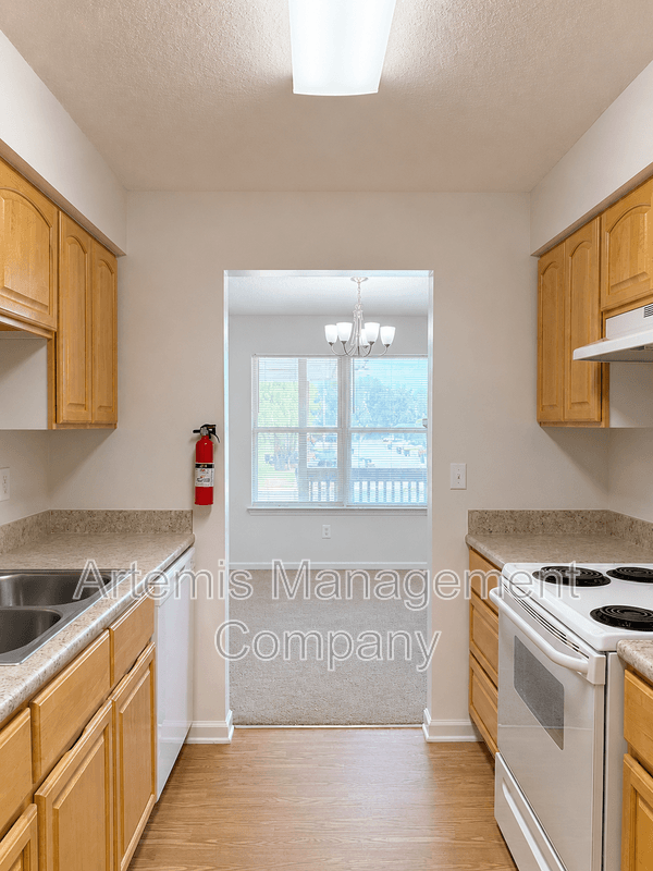 Orange Park Condo: 702 Meadowbrook Drive - 8
