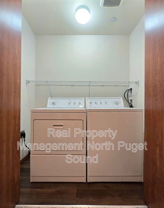 Marysville House: 3824 68th Dr. NE