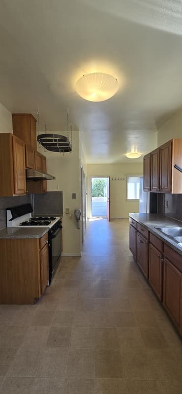 Seattle House: 2806 18th Avenue South