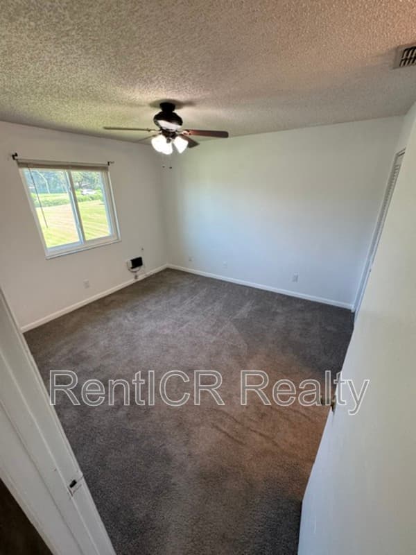 Zephyrhills Condo: 39132 County Road 54