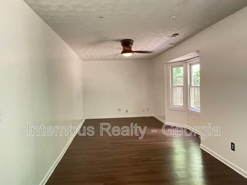 Alpharetta House: 10440 Virginia Pine Ln