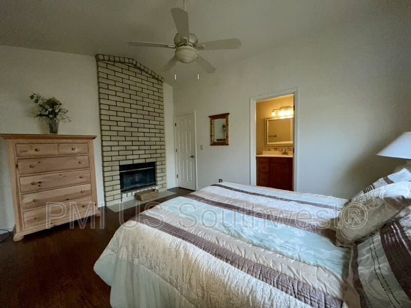 Bullhead City House: 3375 Sharon Ln