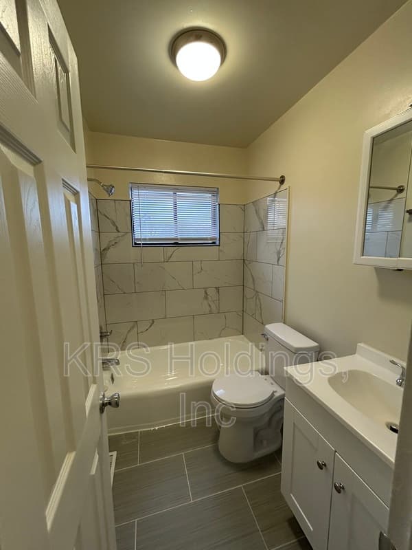 Richmond Townhome: 5203 Collindale Rd