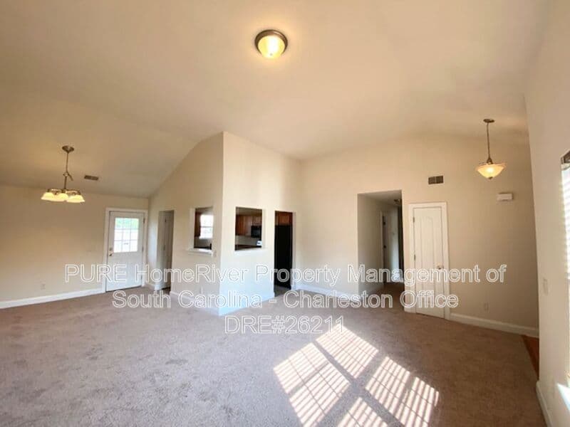 Ladson House: 229 Equinox Cir