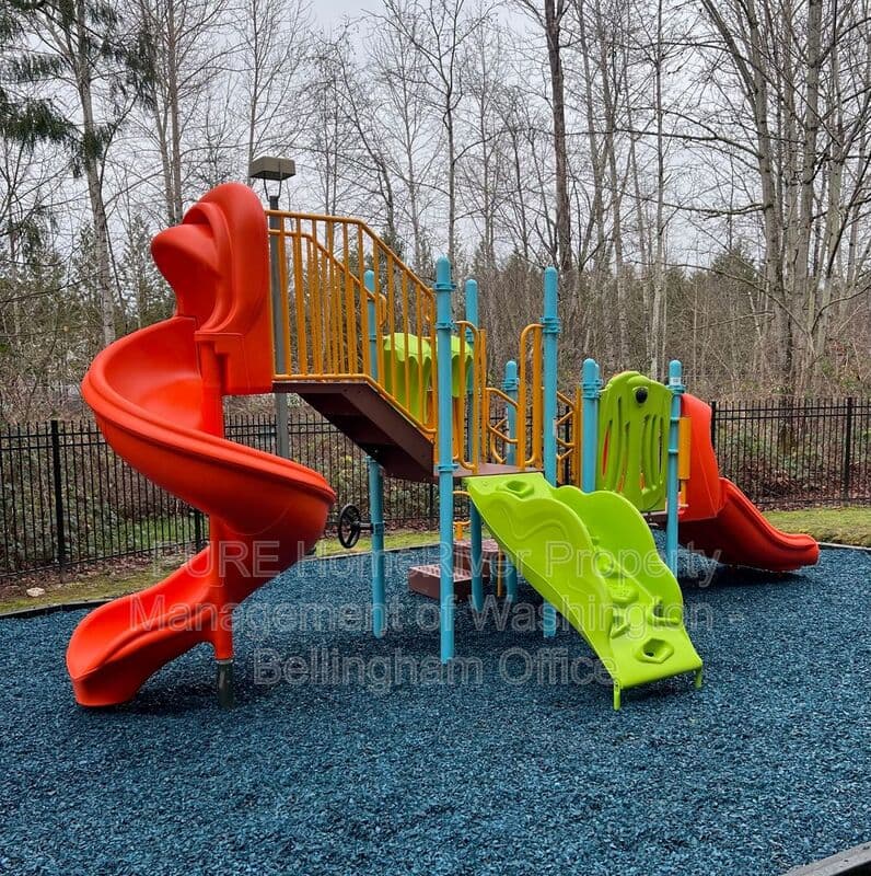 Bellingham House: 4370 Tull Road