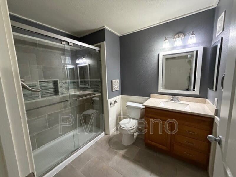 Reno Condo: 6850 Sharlands Ave