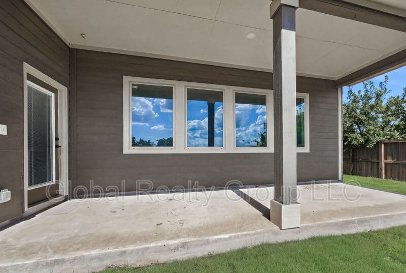 New Braunfels House: 619 Wipper