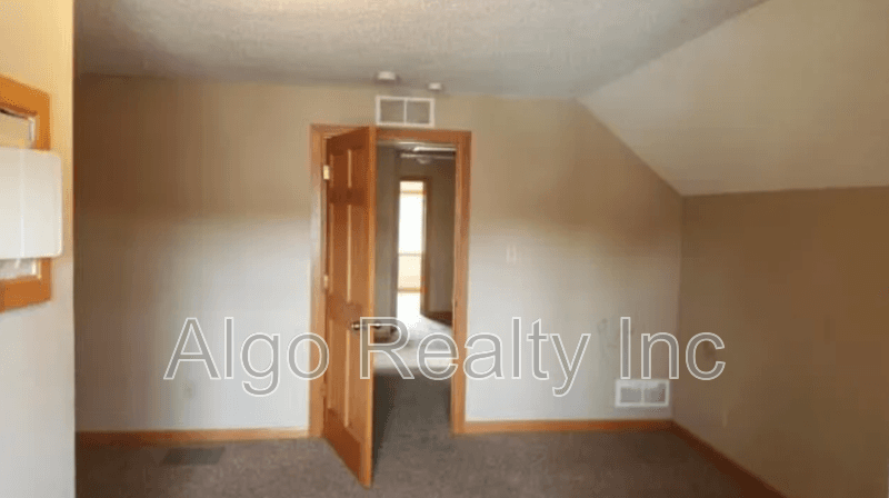 Minneapolis House: 3119 James Ave N