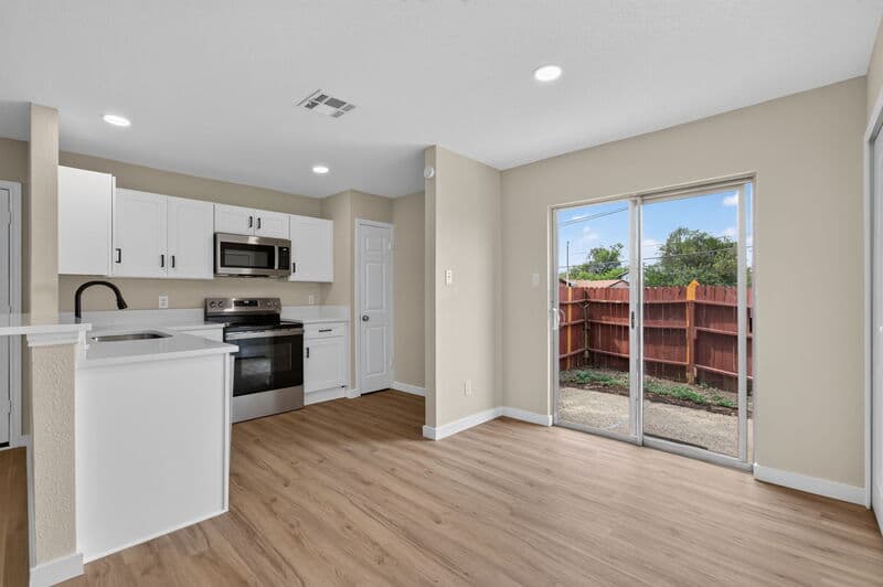 San Antonio House: 5207 Gawain Drive