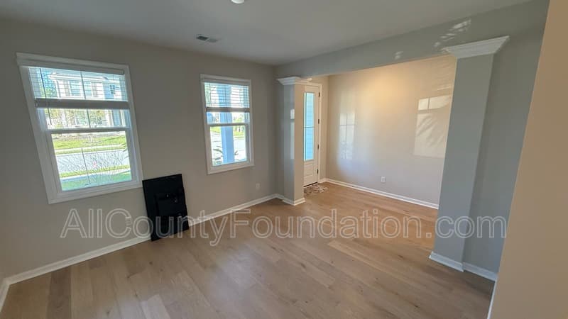 Summerville House: 2512 Hummingbird Lane
