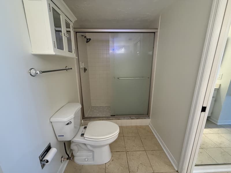 Venice House: 437 Wexford Circle