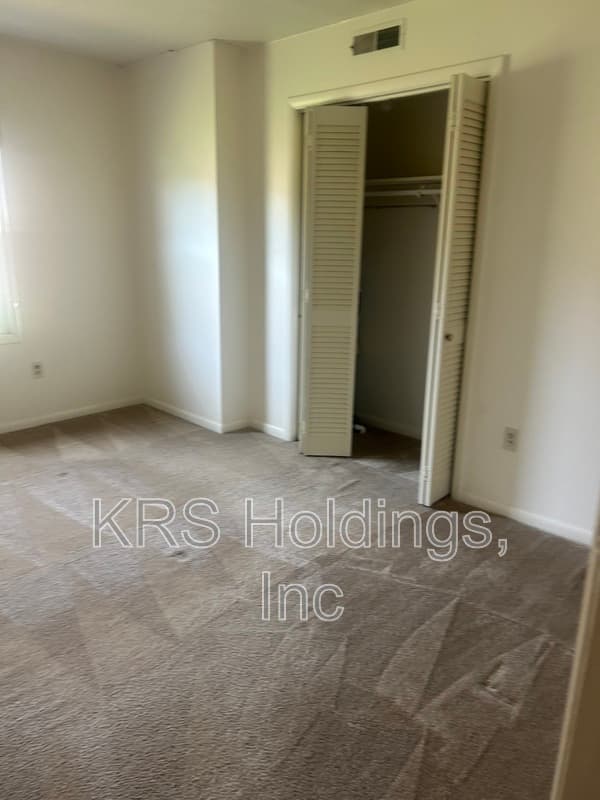 Bridgewater Condo: 314 Pope St Unit 3