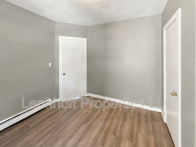 Lowell Condo: 142 Jewett Street - 3