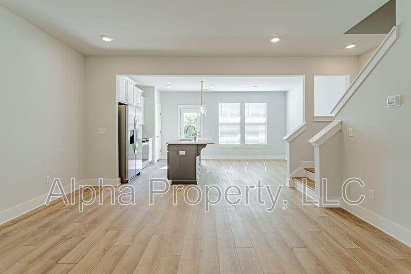 Greenville Townhome: 302 Marston Ln
