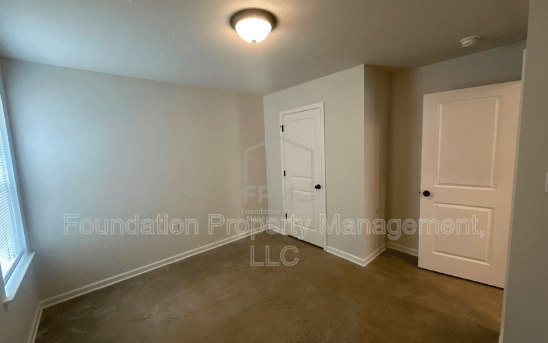 West Memphis House: 311 Westree Street