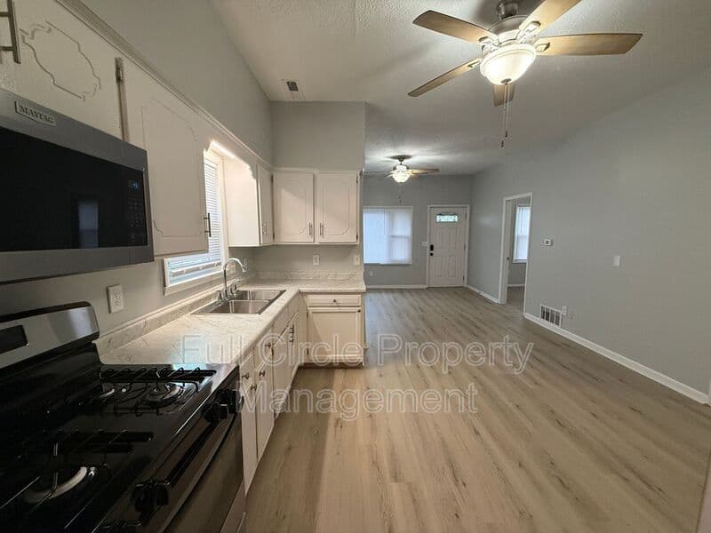 Council Bluffs House: 1316 Avenue H