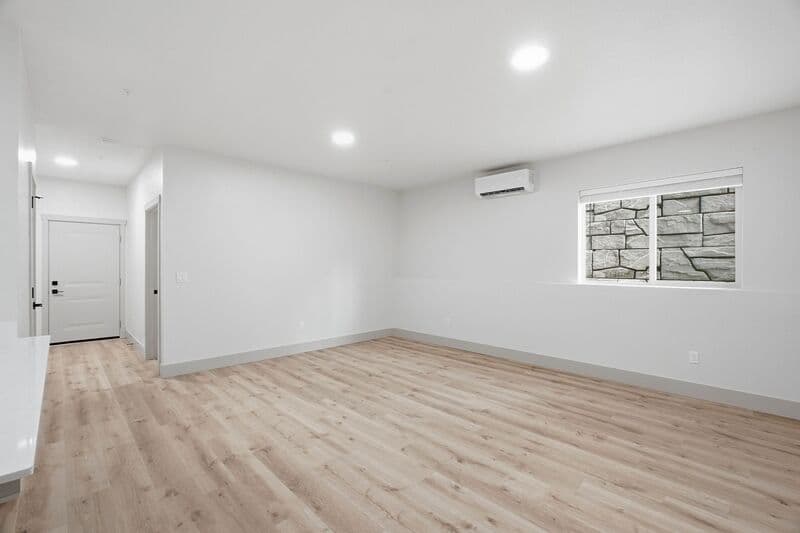 Coeur d'Alene Condo: 1808 North 15th Street - 101