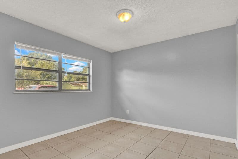 Fort Pierce House: 3104-3210 Louisiana Avenue