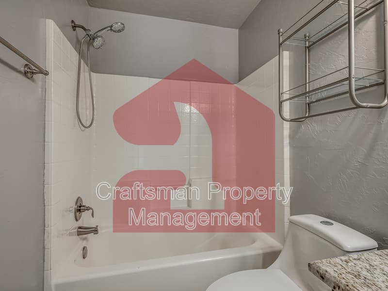 Moore House: 3209 Loren Drive