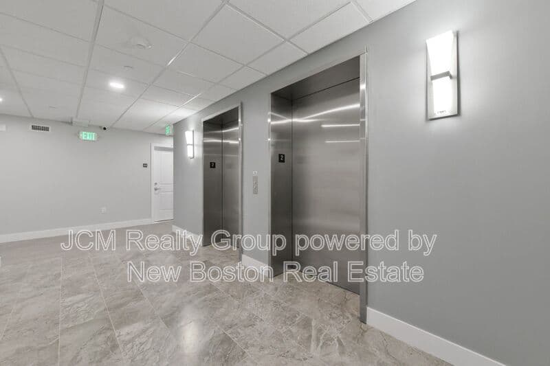 Lynn Condo: 585 Essex Street