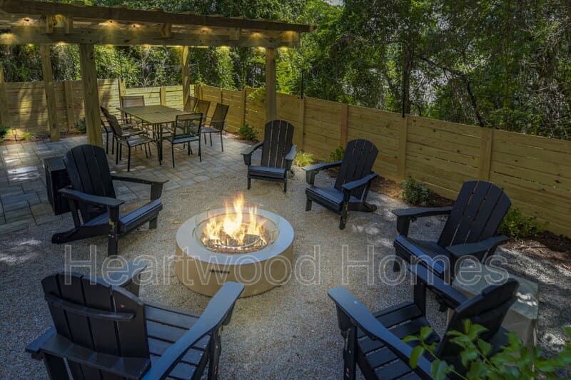 Columbia House: 934 Laurens Street