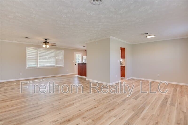 Augusta House: 2833 Glenn Hills Circle