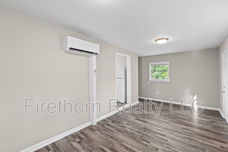Augusta House: 2541 Rhodes Drive