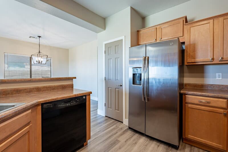 Florence House: 7599 West Springfield Way