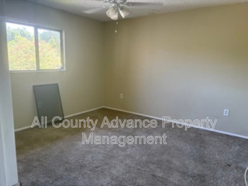 Unit 5
New Port Richey Condo: 7109 Kirsch Ct