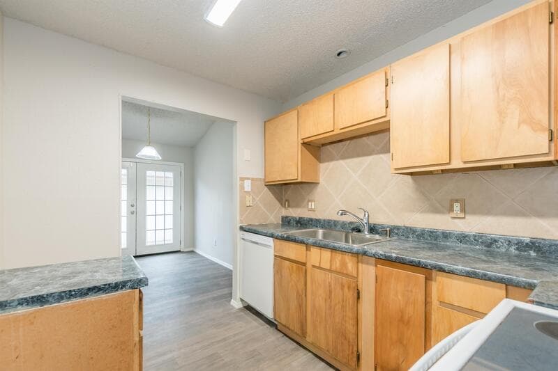 San Antonio House: 3518 Stoney Bluff Street