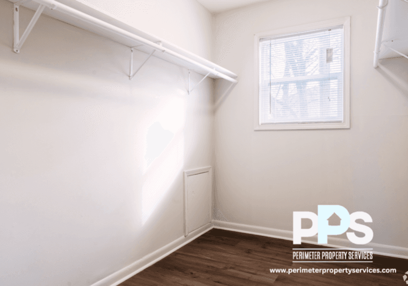 Mableton Condo: 1204 Veterans Memorial Hwy SW