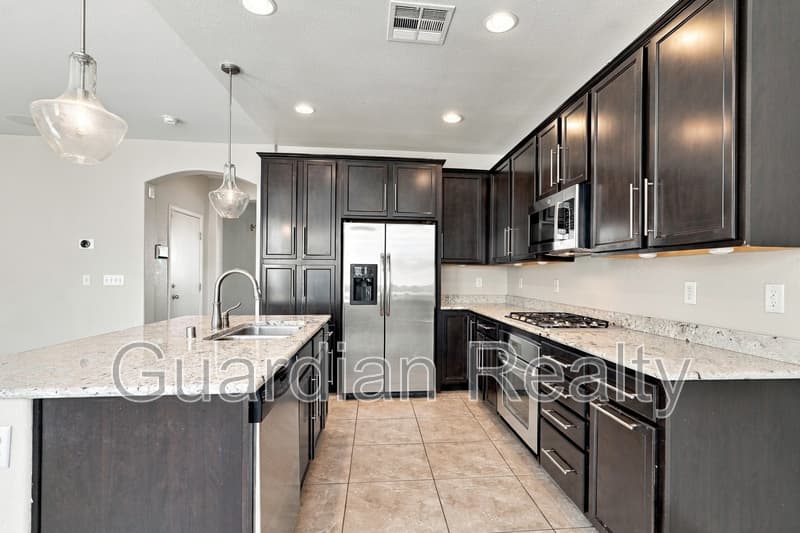 Las Vegas House: 5582 Grinding Rock Way