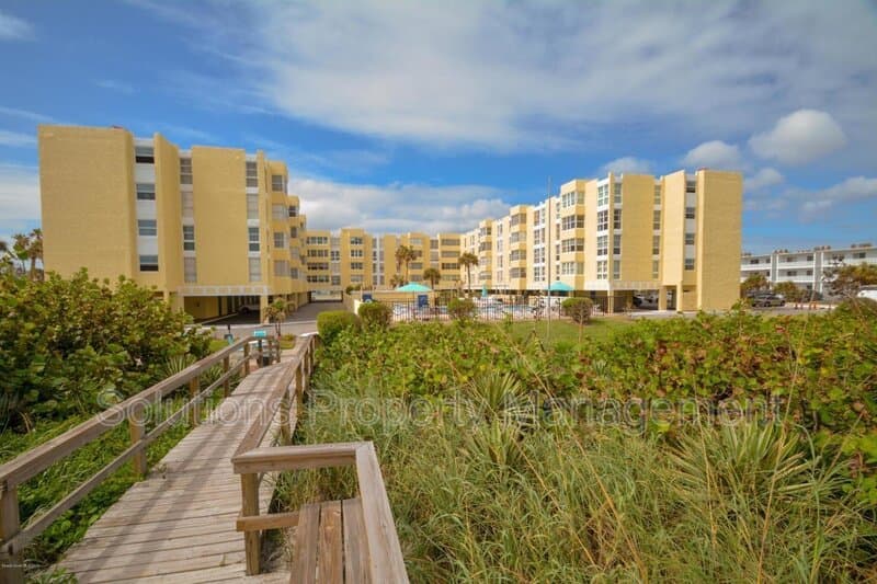 Cocoa Beach Condo: 4700 Ocean Beach Blvd