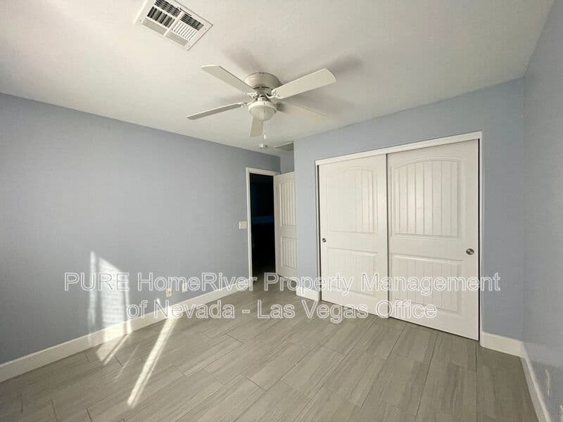 Las Vegas House: 8971 Whitten Park Ave