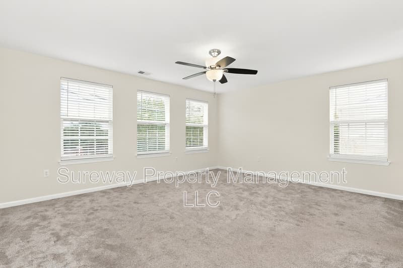 Hamilton Townhome: 1032 Lamberton St