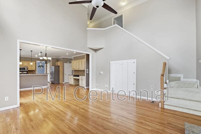 Alpharetta House: 120 Creekside Park Dr