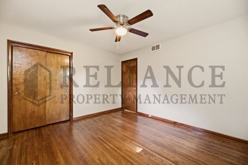 Wichita House: 9923 West Binter Lane