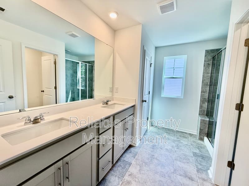 Lillington House: 354 Beachcomber